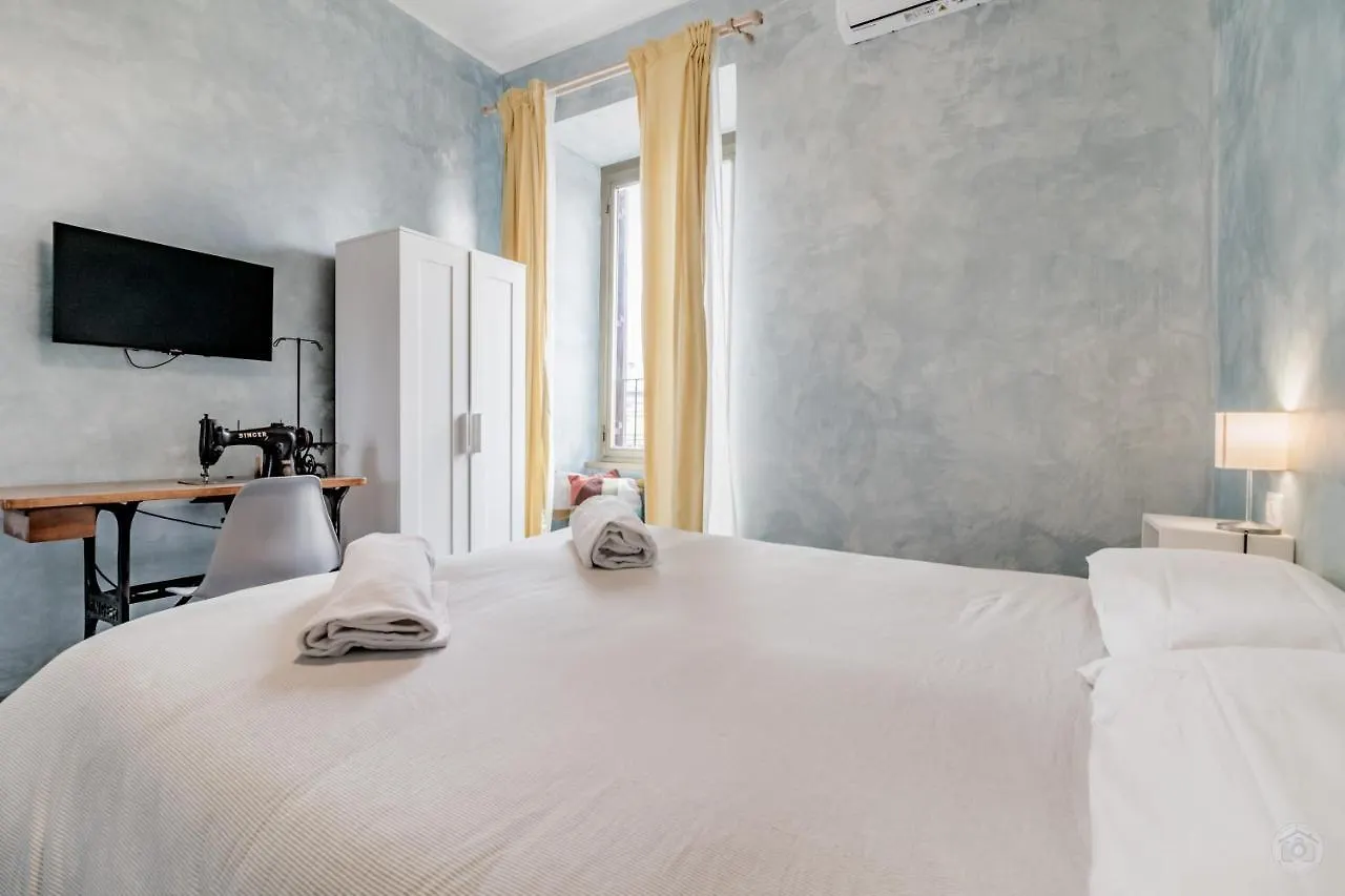 Hotel Roma House Piramide Włochy